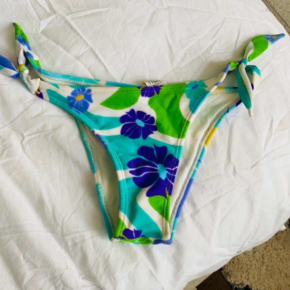 Brazilian bikini bottom